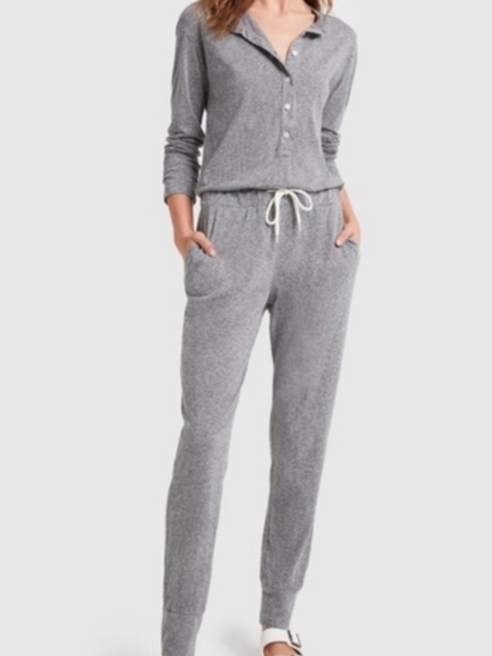 Monrow Henley Drawstring Jumpsuit heather grey Women’s Medium Casual Comfort EUC